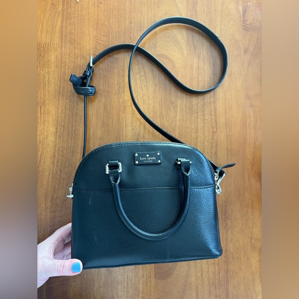 Black Kate Spade crossbody